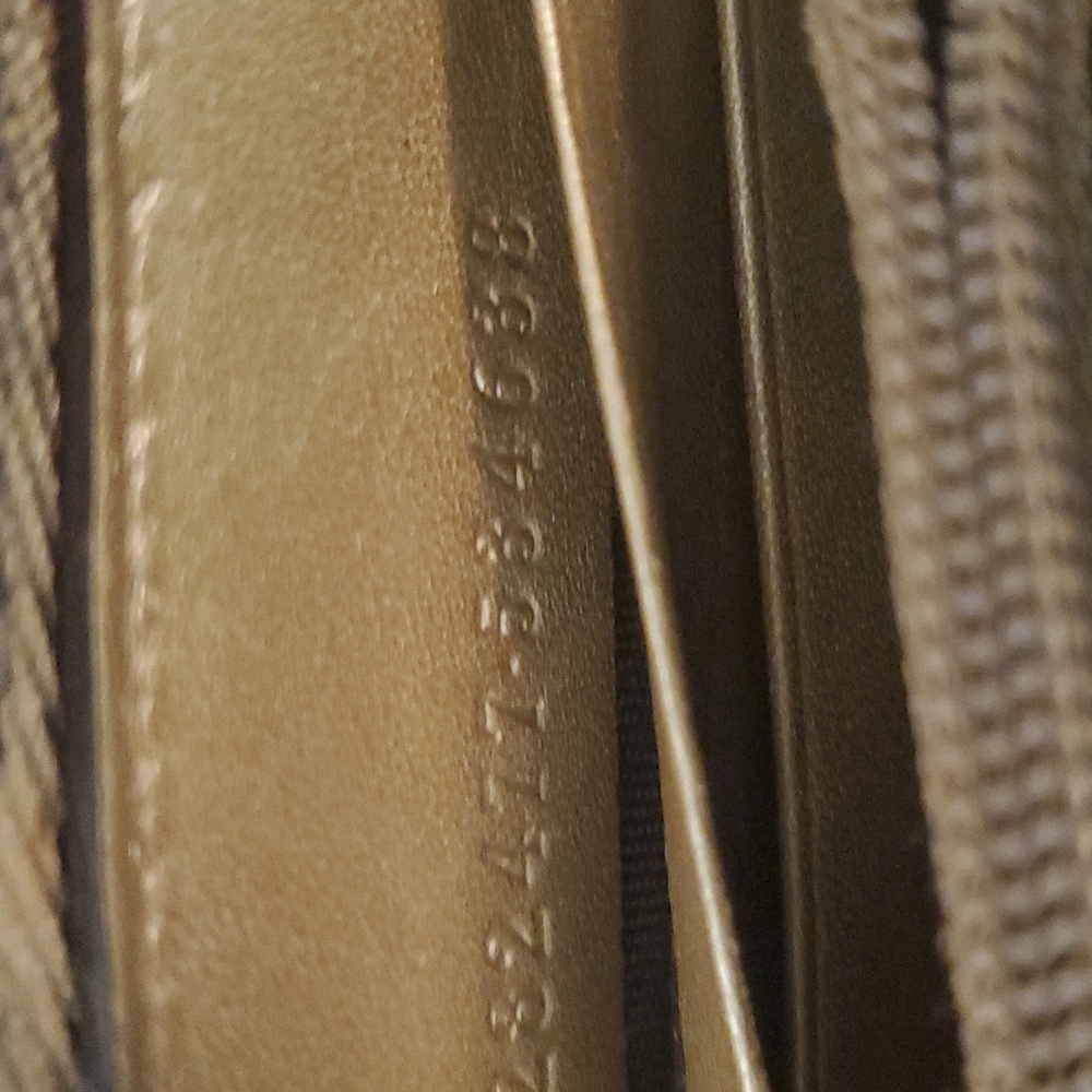 Gucci Guccisma Monogram Zippy Long Wallet - Picture 6 of 8